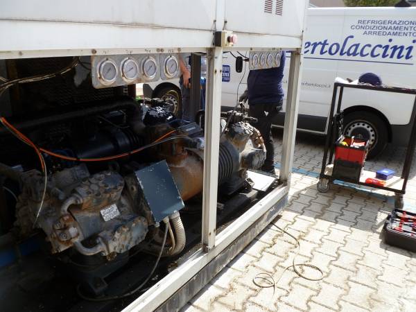 Compressore tandem impianto refrigerazione acqqua